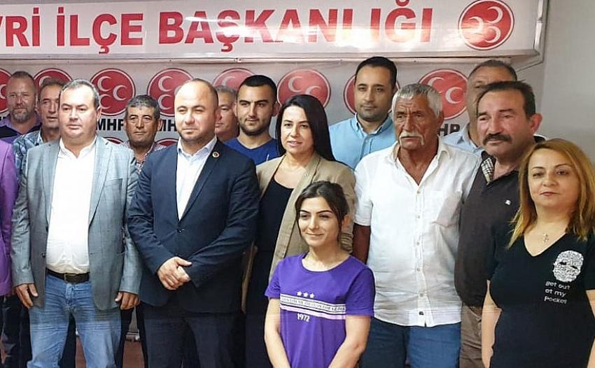 İyi Parti’den MHP’ye geçtiler