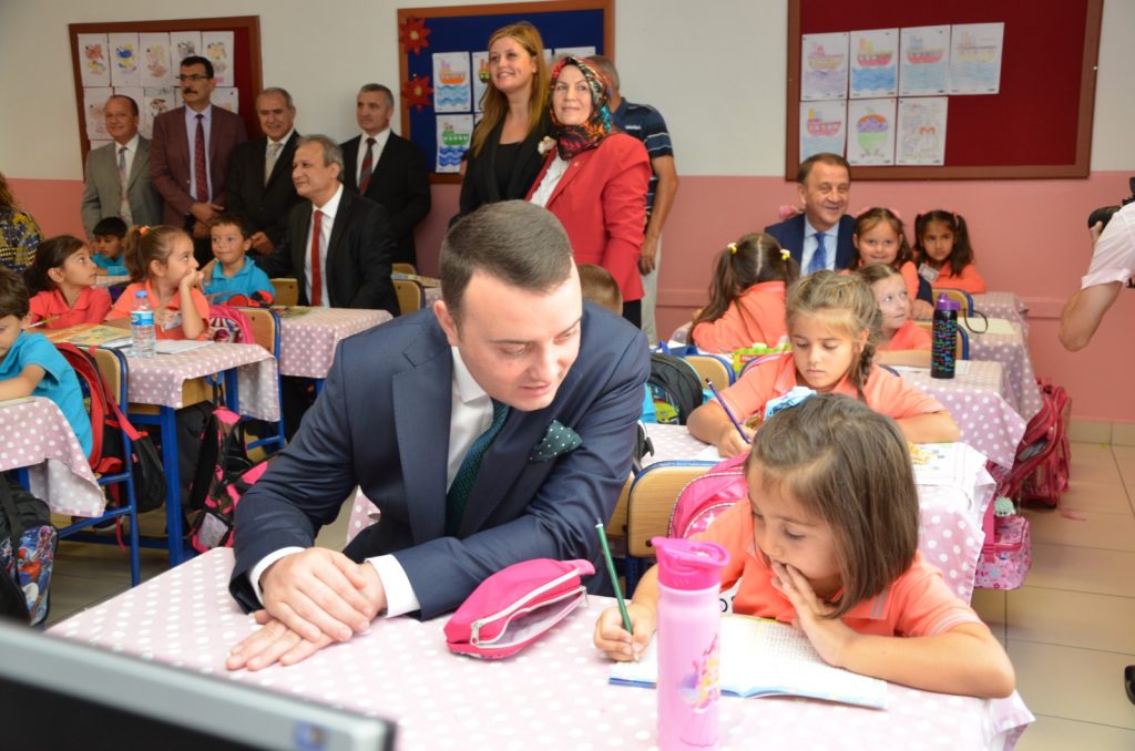 BOZOĞLU’ndan, 2019-2020 EĞİTİM-ÖĞRETİM YILI MESAJI