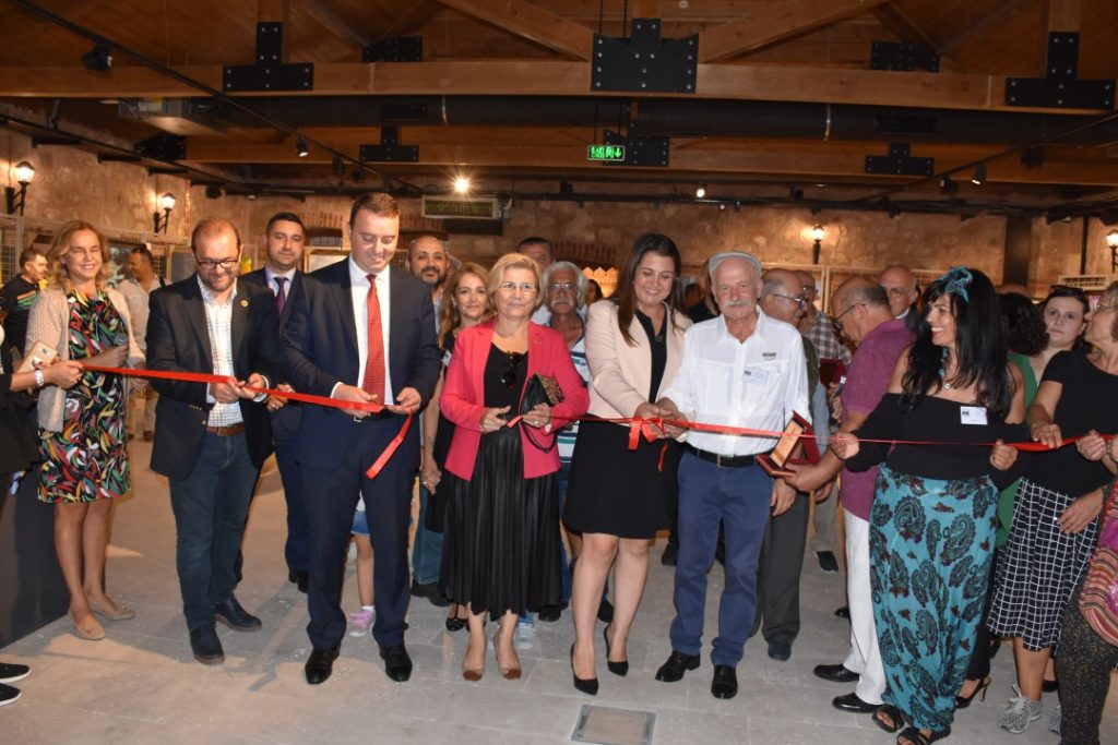 USTALAR ESERLERİNİ SERGİLİYOR