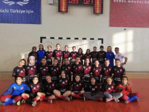 BEYCİLERSPOR HENTBOL DE TARİH YAZDI