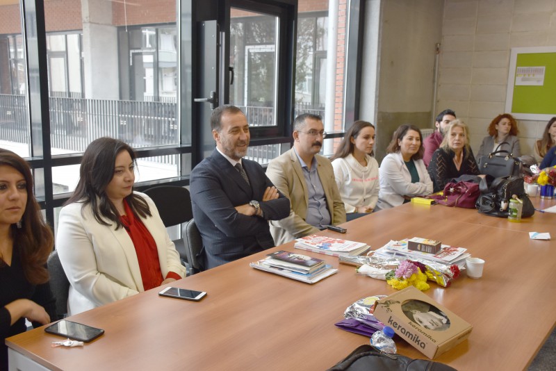 BAŞKAN YILMAZ ÖĞRETMENLERİ ZİYARET ETTİ