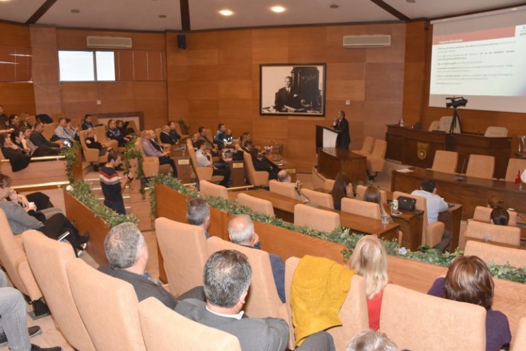 BELEDİYE PERSONELİNE DEPREM FARKINDALIK EĞİTİMİ