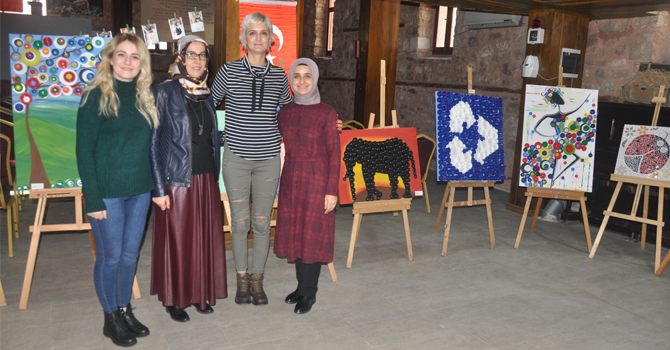 Özel Öğrencilerden, “BİZİM RENKLER” adlı Sergisi