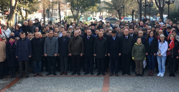 UĞUR MUMCU KATLEDİLİŞİNİN 27. YIL DÖNÜMÜNDE ÇORLU’DA ANILDI