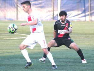 LEVENT KISA KESTİ: 2-0