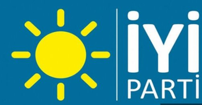 Silivri, İYİ Parti,Şehit ve ebediyete intikal eden gazeteciler için mevlit okutuyor.