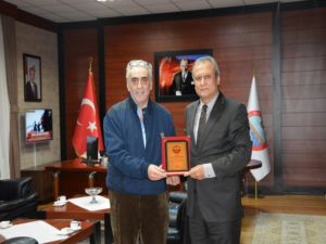 KAYMAKAM PARTAL’DAN, MEHMET ALİ KANCIOĞLU’NA TEŞEKKÜR PLAKETİ