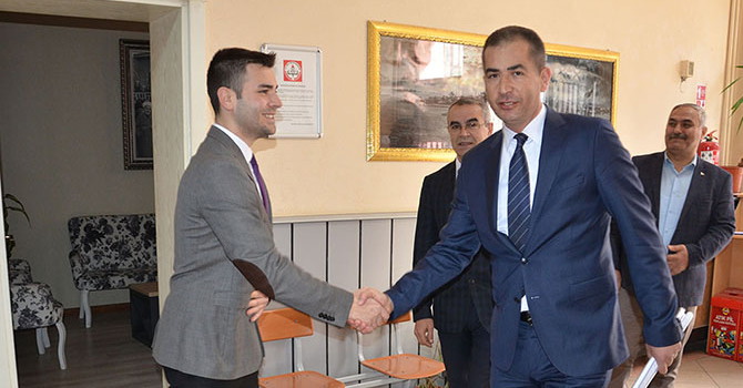 Silivri. Yeni İlçe Eğitim  Müdürü Zekeriya Artar göreve başladı