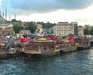 EMİNÖNÜNDE BALIK EKMEK SATILACAK MI?