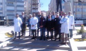 Silivri’de, 14 Mart Tıp Bayramı Çelenk sunma töreni yapıldı