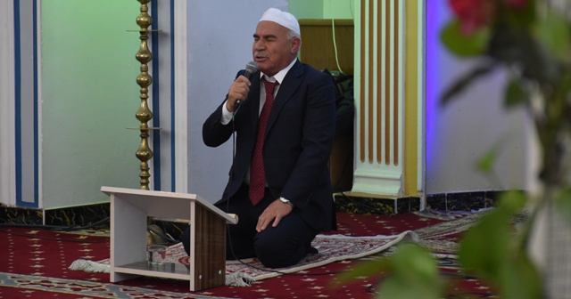 Ünlü hafız ve mevlithan İsmail Coşar ile eşi kazada öldü