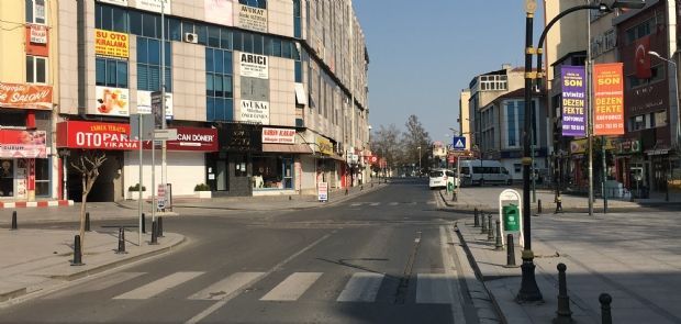 ÇORLU’DA SOKAKLAR BOŞ KALDI