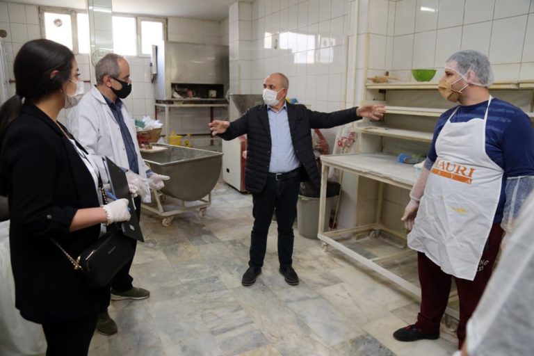 Koronavirüs tedbirleri pide üretiminde de gözleniyor