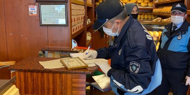 Ekmeği 5 liraya satan fırsatçı fırıncıya ceza kesildi