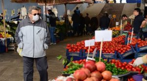Bilim Kurulu Üyesi Özlü, Birinci Dalga İçin Bayram Sonunu İşaret Etti