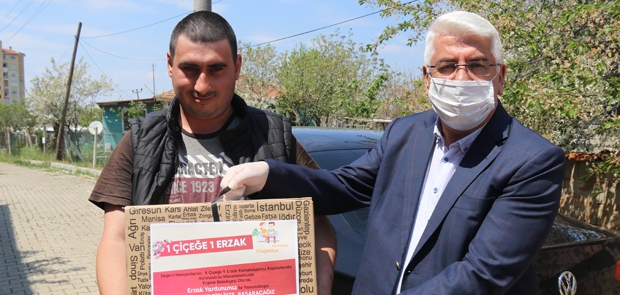 TEBRİK ÇİÇEKLERİ ERZAK OLUP AİLELERE TESLİM EDİLİYOR