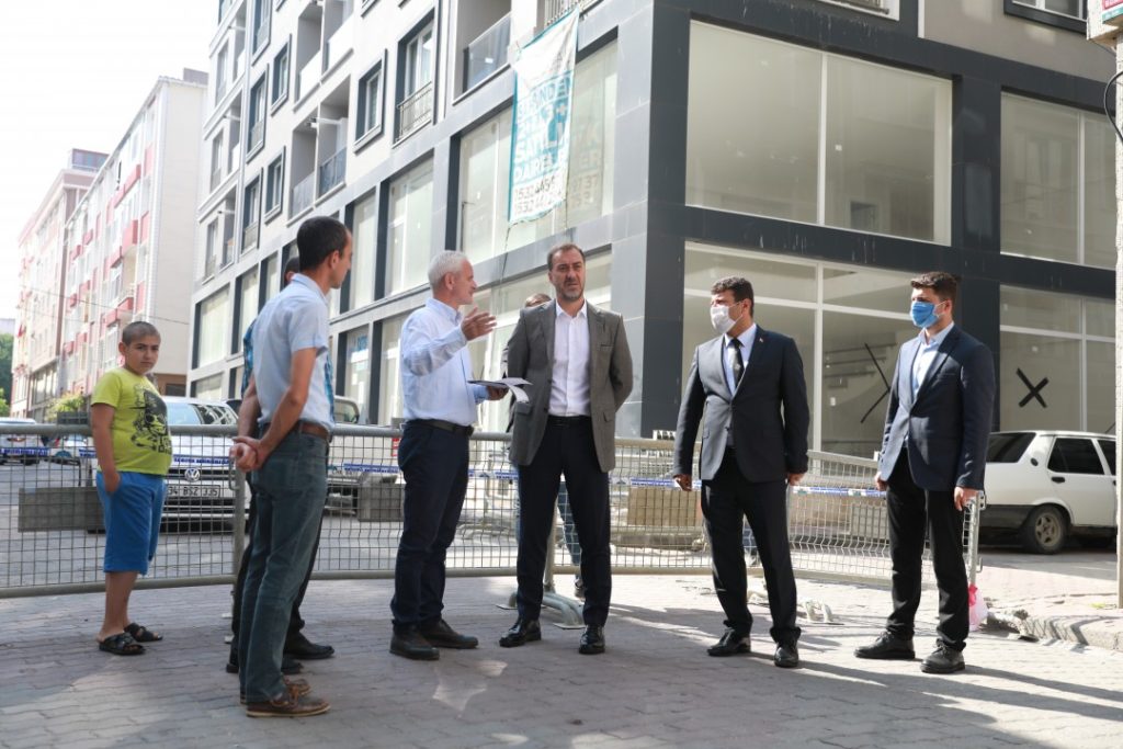 7 SOKAKTA YENİLEME ÇALIŞMALARI BAŞLADI