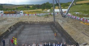 Çatalca’nın Yıllardır Özlemle Beklediği Yüzme Havuzunun Temeli Törenle Atıldı