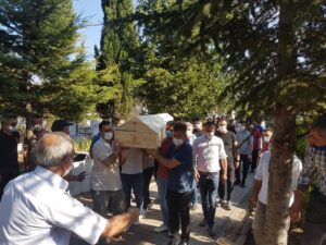 İSKENDER KORDU’NUN BABASI HÜSEYİN KORDU DUALARLA SON YOLCULUĞUNA UĞURLANDI.