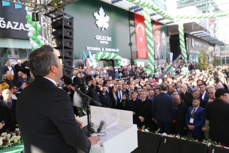 GELECEK PARTİSİ’NE BÜYÜK KATILIM