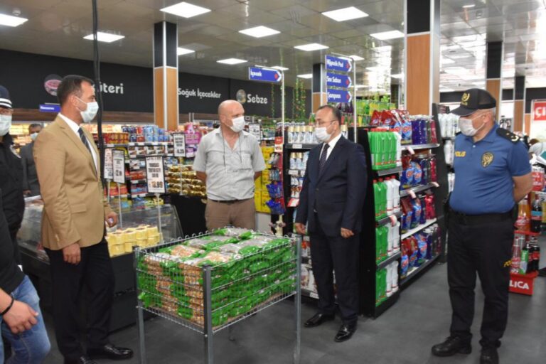 BAŞKAN YILMAZ KOVİD-19 DENETİMİNE KATILDI