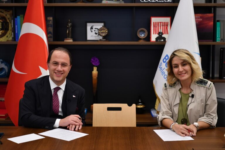 ÇALIK, BEYLİKDÜZÜ’NÜN EMEKÇİ KADINLARIYLA BULUŞTU