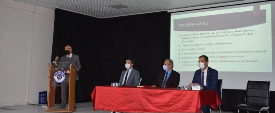 Silivri’de, Halk Eğitimi Kursları değerlendirme toplantısı