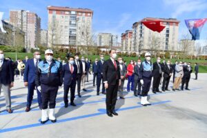 BEYLİKDÜZÜ’NDE 23 NİSAN COŞKUYLA KUTLANDI