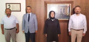 Mestan Özcan, “Mahalle başkanlarımız AK Parti teşkilatımızın yapı taşları. Onlara güvenimiz sonsuz. Görevlerinde muvaffakiyetler diliyorum.”