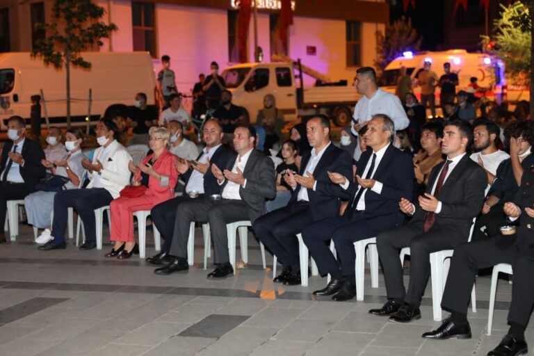 SİLİVRİ’DE 15 TEMMUZ ŞEHİTLERİ ETKİNLİKLERLE ANILDI