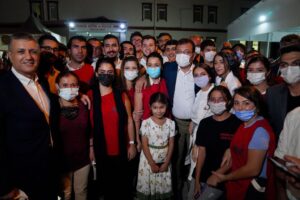 İMAMOĞLU: “CEMEVLERİNE YAPTIĞIMIZ HİZMETLER ASLA BİR LÜTUF DEĞİLDİR”