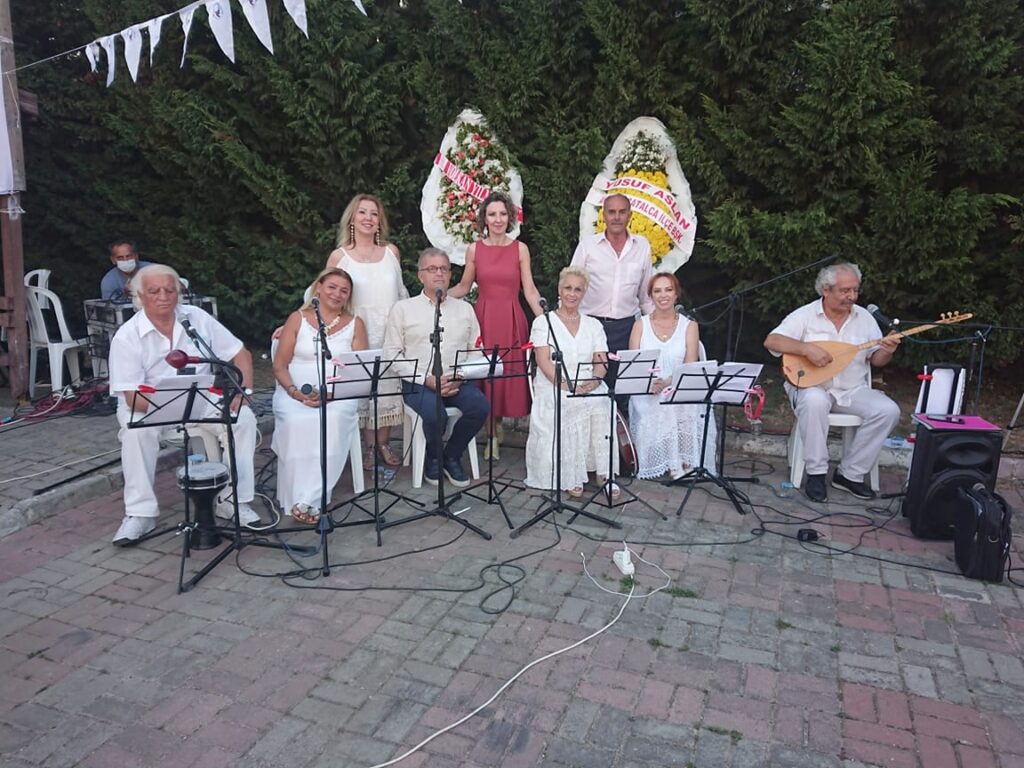 İKİ YAKA MÜBADİLLERİNDEN AGURİDA ŞENLİĞİ