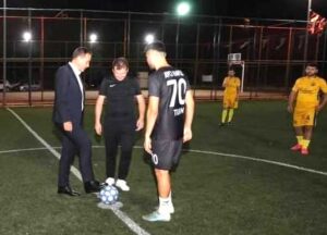 AÇILIŞ VURUŞU YILMAZ’DAN