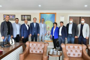 BAŞKAN ÇALIK HACI BEKTAŞ VELİ’Yİ ANMA TÖRENLERİNE KATILDI