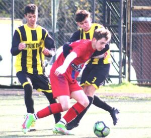 ESENYURT DERBİSİ ESENKENT’İN: 3-2