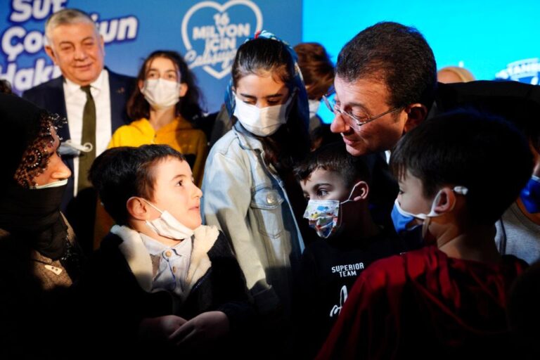 İMAMOĞLU: KRİZ ORTAMLARINDA HALKIMIZI DESTEKLEMEYE DEVAM EDECEĞİZ