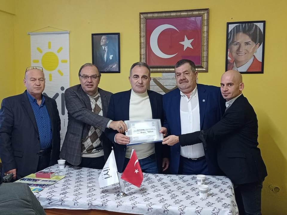 İYİ Parti Selimpaşa, Tekcan’a Emanet