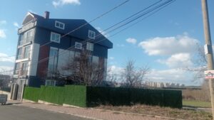 CHP’Lİ MECLİS ÜYESİ’NİN YEĞENİ BELEDİYE’NİN ARAZİSİNE ÇÖKMÜŞ