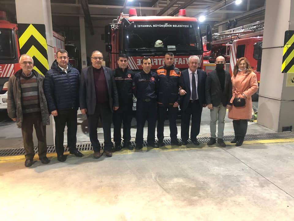 İYİ’ler’den Yılbaşı Mesaisi