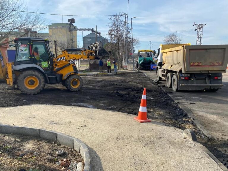 İBB DEĞİRMENKÖY’DE MESAİYE BAŞLADI