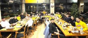 ÇEVİK’TEN TAKIMA ZİYAFET