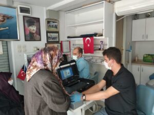 Hasta ve yaşlılara ‘Adreste kimlik’ hizmeti