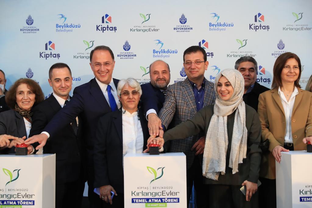 İMAMOĞLU: HİÇBİR AİLE DEPREM KORKUSUYLA YATAĞA GİRMESİN