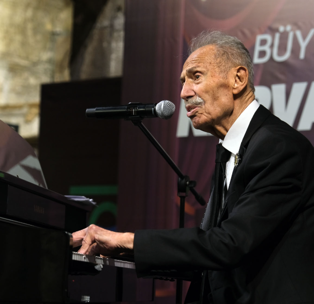 Ünlü Caz Piyanisti İlham Gencer’den muhteşem konser