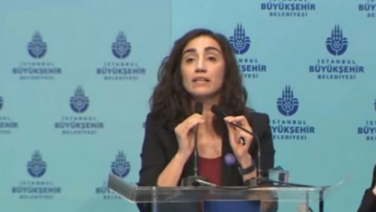 CHP’li Meclis Üyesi Tuğba Dönme’den İBB Meclisi’nin erkek üyelerine sert uyarı: ‘Bize ‘kadınlarımız’ demekten vazgeçin’