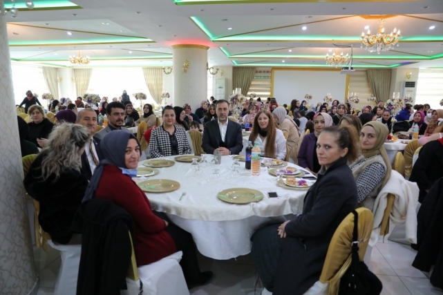 Başkan kadınlara seslendi..