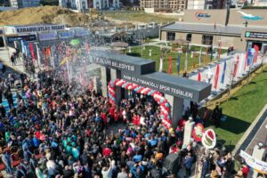 SİLİVRİ’DE YÜZME HAVUZU HASRETİ SONA ERDİ