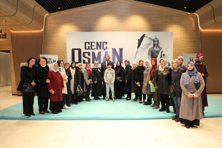 ‘Genç Osman İlk Darbe’ Belgeselinin Galası Güngören’de Yapıldı