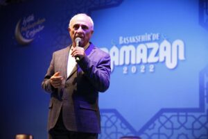 NURULLAH GENÇ’İN SÖZLERİ GÖNÜLLERE İŞLENDİ