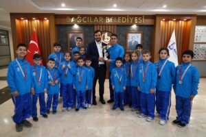 23 Nisan kupası Bağcılar’ın oldu